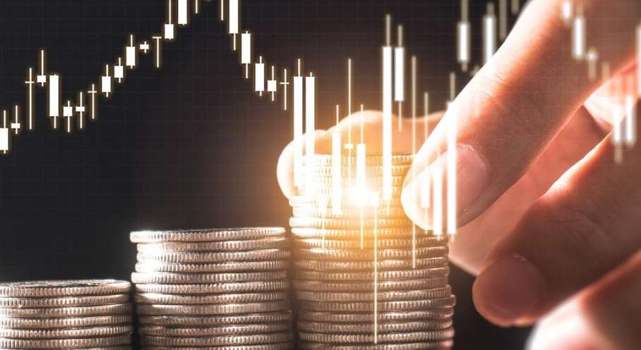 Egypt's Currency Plummets by 40%! Egypt's Currency Plummets by 40%!